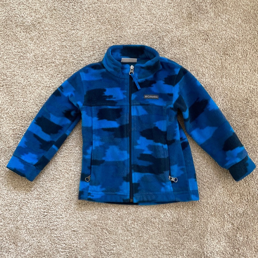 Columbia 3T fleece jacket.